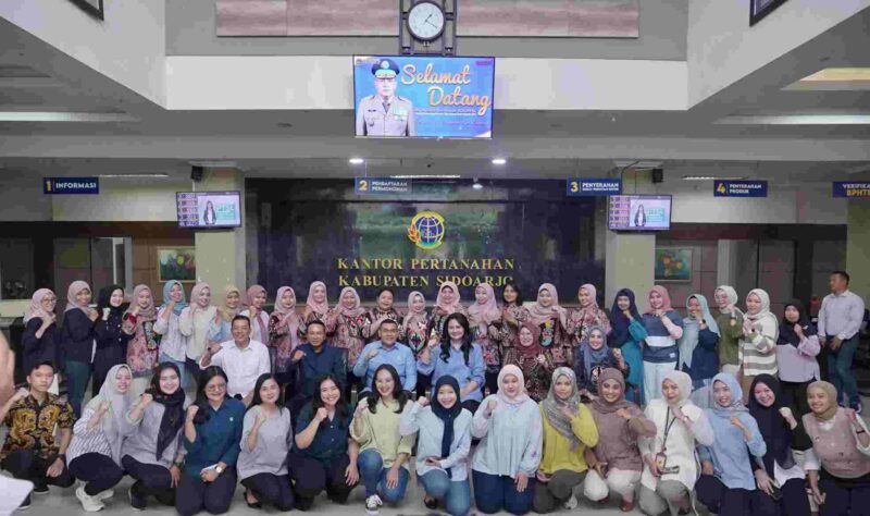Wamen ATR/BPN kunjungi Kantah Sidoarjo.
