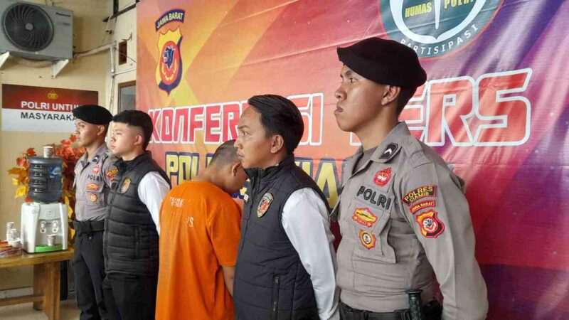 Pengungkapan kasus pembunuhan di kos pabuaran Ciamis.