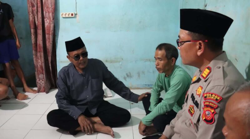 Polres Ciamis dampingi keluarga korban.
