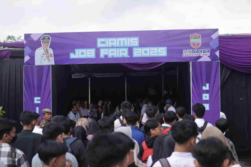 Job fair yang diadakan oleh Disnaker.