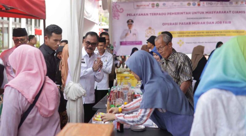 Program pepatah manis di Kecamatan Cijeungjing.