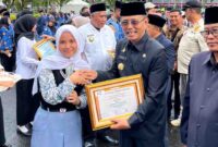 PIK-R Segmentasi Beraksi berfoto dengan Bupati Ciamis.