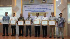 Kantor Pertanahan Ciamis mendapat penghargaan terbaik dalam pengelolaan keuangan.