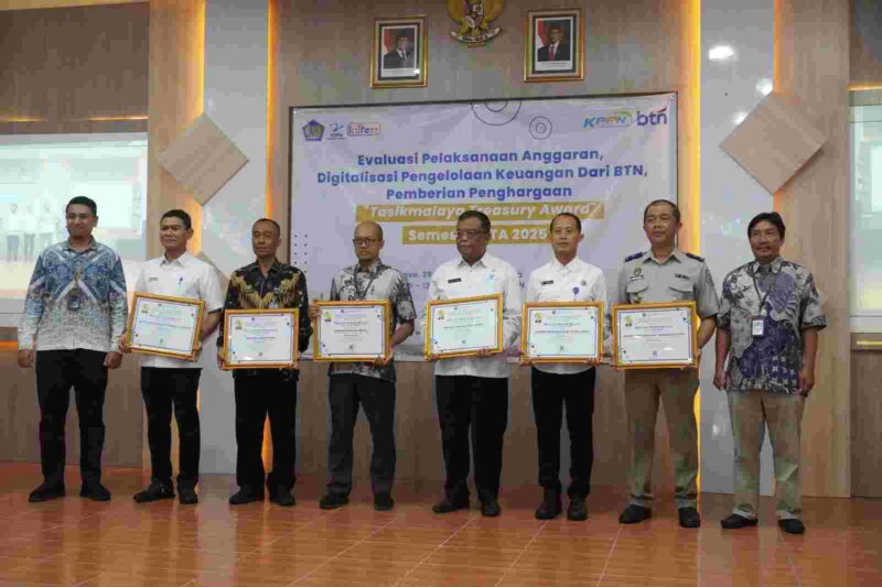 Kantor Pertanahan Ciamis mendapat penghargaan terbaik dalam pengelolaan keuangan.