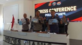 Konferensi Pers di Mapolres Ciamis.