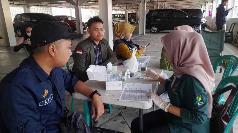 Program CKG di Halaman Parkir Food Court Alun-alun Ciamis.