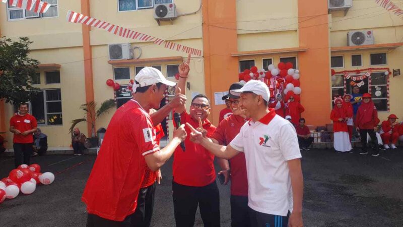 Perlombaan 17 Agustus di Halaman Kantor Kemenag Ciamis.